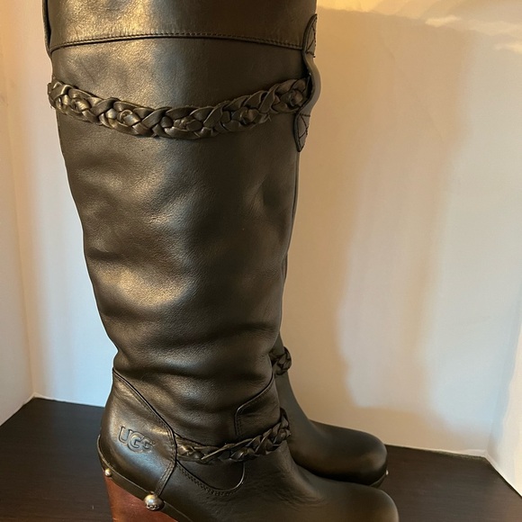 UGG WOMENS SHERPA LINED LEATHER BOOT SIZE 7 WORN ONCE - Picture 4 of 10